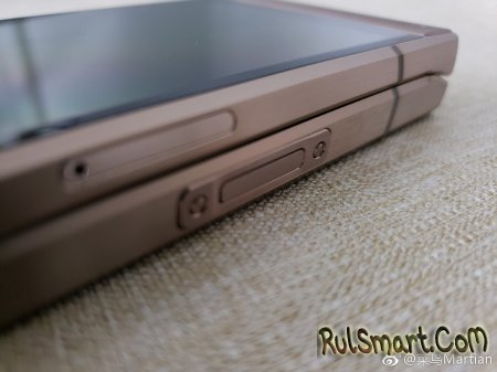 Samsung W2019: первые фото и видео флагманской раскладушки